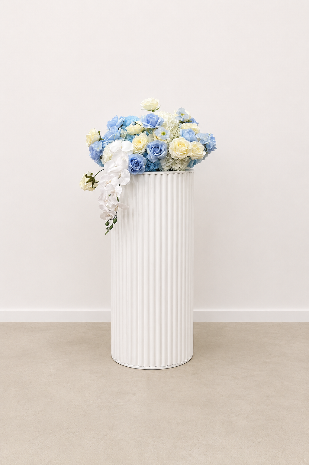 Florence | Ribbed Plinth